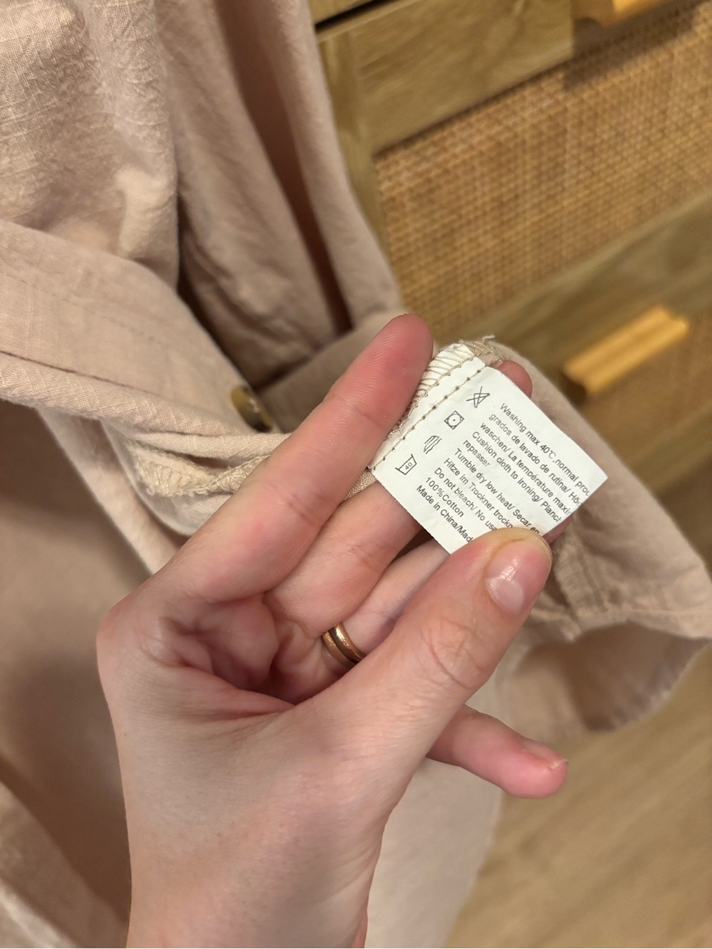 Relaxed Button-Up Shirt with Chest Pocket - Picture 4 of 5